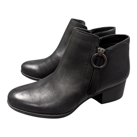 Naturalizer Denali Black Leather Double Zip Ankle Boots 7 Wide retails for $160 - Picture 5 of 11